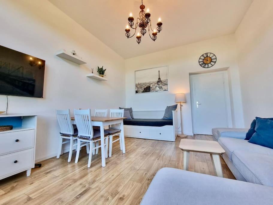2 Room Apartment Near Station Neustadt In Dresden Neustadt Zewnętrze zdjęcie